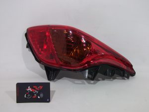PILOTO TRASERO HONDA FORZA 250 2005/2007